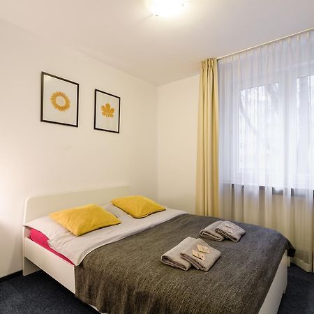 Central Suites&Studios วอร์ซอ ภายนอก รูปภาพ